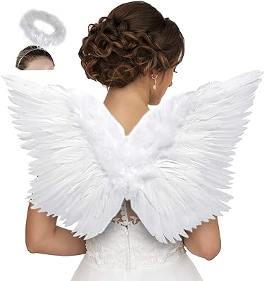 Costume d'ailes d'ange pour femmes et enfants avec bandeau halo et bretelles. Découvrez DIAYTAR SENEGAL, la référence en matière d'achat malin en ligne, vous proposant une large gamme de produits allant de la mode aux articles informatiques, avec des réductions exceptionnelles.