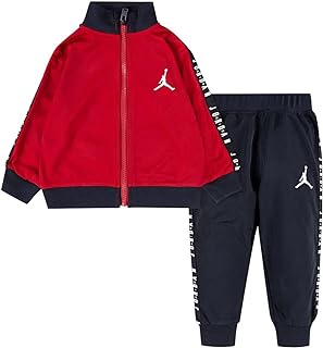 Survêtement deux pièces à fermeture éclair et logo jumpman rayures latérales pour garçon. Faites des économies sans sacrifier la qualité avec DIAYTAR SENEGAL  ! Notre boutique en ligne généraliste propose une variété de produits discount, incluant des appareils électroménagers de pointe, des gadgets à la pointe de la technologie et des articles tendance pour la maison et la mode.