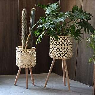 Pot de fleurs moderne du milieu du siècle fait à la main. Ne payez plus le prix fort pour vos appareils électroménagers ! DIAYTAR SENEGAL  vous propose une vaste gamme d'électroménager discount, des marques les plus reconnues aux appareils les plus innovants. Économisez tout en profitant de la meilleure qualité avec DIAYTAR SENEGAL .