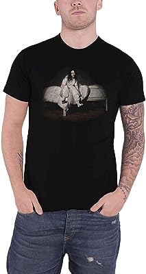 T shirt billie eilish pour homme billiets11mb03. DIAYTAR SENEGAL  : la solution idéale pour des achats malins en ligne. Profitez de notre large gamme de produits discount, allant des appareils électroménagers essentiels aux dernières tendances de la mode, en passant par les accessoires informatiques indispensables, et économisez tout en vous faisant plaisir.