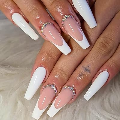 Joli acrylique français ballet 3d strass à pression longs faux ongles ruban adhésif. Découvrez DIAYTAR SENEGAL, votre magasin en ligne de confiance pour des bons plans à ne pas manquer. Explorez nos multiples catégories telles que l'électroménager, le mobilier, l'informatique et la mode, et dénichez les offres les plus avantageuses pour tous vos besoins, le tout en un seul endroit.