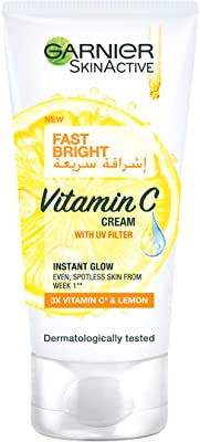 Crème de jour garnier skinactive fast fairness 3x vitamine c et citron. À la recherche de bonnes affaires ? DIAYTAR SENEGAL  vous offre une large gamme de produits discount pour la maison, l'électroménager, l'informatique, la mode et les gadgets. Profitez de prix imbattables sans sacrifier la qualité !