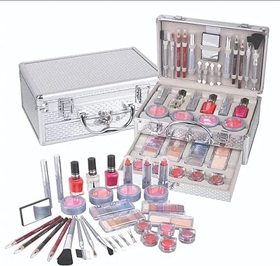 Kit de maquillage miss young professional (ensemble de 50 pièces). Ne payez plus le prix fort pour vos achats en ligne, choisissez DIAYTAR SENEGAL  et économisez ! Découvrez notre boutique en ligne généraliste offrant une multitude de produits discount, allant des articles pour la maison aux dernières tendances mode en passant par l'informatique et les gadgets. Faites des économies sur tous vos achats sans compromis sur la qualité.