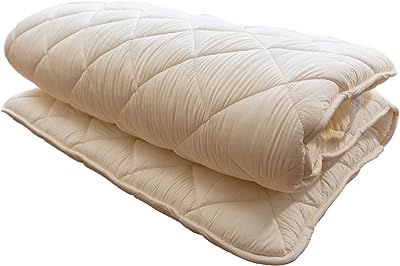 Matelas de sol japonais fuli matelas futon shikibuton bagage à main pliable fabriqué au japon. DIAYTAR SENEGAL, votre partenaire shopping pour des bonnes affaires au quotidien. Profitez de notre large sélection de produits de qualité à prix réduits, allant des appareils électroménagers indispensables aux dernières tendances de la mode, en passant par les gadgets high-tech et les accessoires informatiques incontournables.