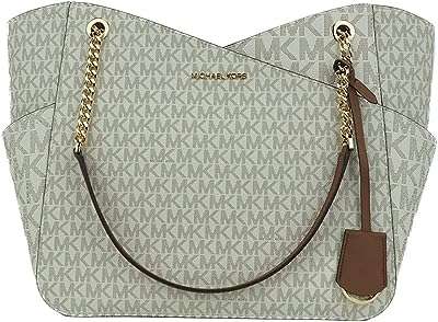 حقيبة كتف مايكل كورس جيت سيت بشعار كبير. Découvrez DIAYTAR SENEGAL, la boutique en ligne où vous pouvez trouver tout ce dont vous avez besoin à prix réduit. Faites des économies sur les produits de la maison, l'électroménager, l'informatique, la mode et bien plus encore. Parcourez notre sélection variée et dénichez les meilleures affaires dès maintenant!