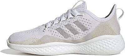 Chaussure floydflow 2.0 pour femme. Lancez-vous dans une aventure shopping sans fin avec DIAYTAR SENEGAL  ! Notre boutique en ligne générale vous propose une multitude de produits discount, allant de l'électroménager de pointe à la mode la plus en vogue. Faites de bonnes affaires et profitez d'une qualité supérieure à des prix défiant toute concurrence.