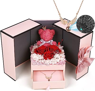 Coffret cadeau religieux en forme de rose préservée comprenant un pendentif. Bienvenue chez DIAYTAR SENEGAL, votre destination en ligne pour des produits discount à prix imbattables ! Que vous ayez besoin d'électroménager, d'articles pour la maison, de gadgets high-tech, de vêtements à la mode ou d'accessoires informatiques, nous avons tout ce qu'il vous faut. Faites des économies tout en profitant de la meilleure qualité grâce à notre large gamme de produits.