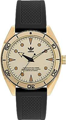 Boîtier en acier inoxydable doré cadran montre en silicone noir aofh22002 noir. DIAYTAR SENEGAL, votre partenaire en ligne pour tous vos achats discount. Explorez notre catalogue diversifié comprenant des produits de maison, d'électroménager, d'informatique, de mode et de gadgets à des prix défiant toute concurrence. Faites des économies substantielles tout en profitant d'une qualité exceptionnelle grâce à DIAYTAR SENEGAL .