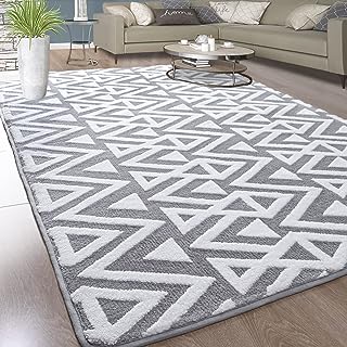 Tapis à poils longs super doux oompa pour chambre coucher gris. Besoin de produits à petit prix ? DIAYTAR SENEGAL  vous propose une large sélection d'articles discount, allant de la maison à l'électroménager en passant par l'informatique, la mode et les gadgets. Faites des économies en faisant vos achats chez nous !