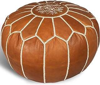 Coussin marocain en cuir véritable de style marrakech coussins marron foncé cadeaux pour la maison. Faites des économies considérables sur tous vos achats en ligne avec DIAYTAR SENEGAL . Notre boutique en ligne vous propose une variété de produits discount, allant des équipements informatiques aux vêtements tendance, en passant par les accessoires pour la maison et les appareils ménagers.