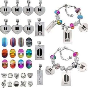 Kit de fabrication de bracelets à breloques kpop bts 34 pièces ensemble en perles. Besoin de renouveler votre garde-robe sans vous ruiner ? Faites un tour sur DIAYTAR SENEGAL, votre boutique en ligne discount incontournable pour la mode à petits prix ! De la dernière tendance aux vêtements basiques, nous vous proposons un large choix pour tous les styles et toutes les tailles. Ne sacrifiez plus votre budget pour rester à la pointe de la mode !
