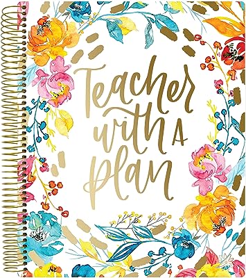 Bloom daily planners nouvel agenda et calendrier non daté pour l'année scolaire avec couverture. DIAYTAR SENEGAL, la référence des bonnes affaires en ligne ! Explorez notre boutique et découvrez une sélection variée de produits, de la maison à l'informatique en passant par la mode et les gadgets. Profitez de nos prix compétitifs et achetez en toute confiance. Faites de DIAYTAR SENEGAL  votre allié shopping, vous ne le regretterez pas.