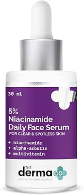 Le sérum facial quotidien dermaco 5 % de niacinamide avec alpha-arbutine et multivitamines
