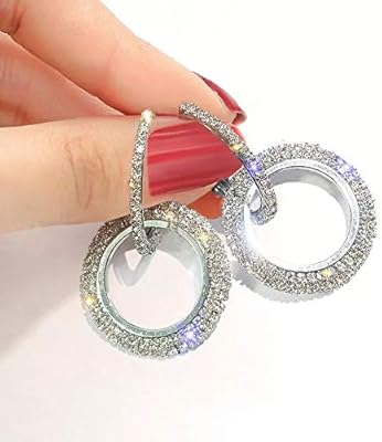 Boucles d'oreilles élégantes et luxueuses en diamant rond pour femme