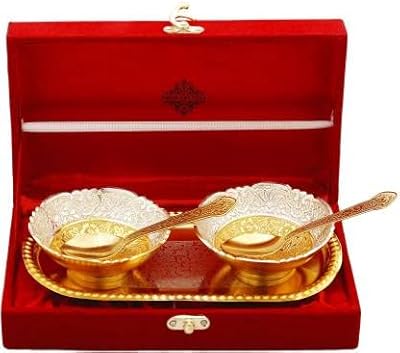 Ensemble de bols de service à motif floral plaqué argent