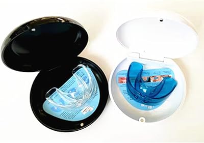Ensemble de plateaux orthodontiques durs et souples avec boîte de rangement ronde