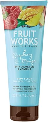 Exfoliant corporel fruit works au parfum de framboise et de mangue, 225 ml