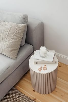 Table d'appoint lamac crafts avec base en bois rainuré et plateau en bois