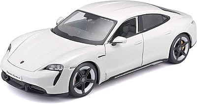 Voiture moulée sous pression progo porsche taycan turbo s à l'échelle 1:24