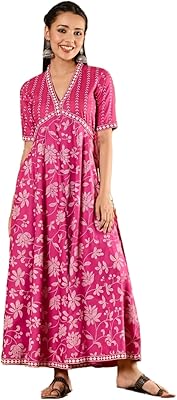 Robe florale inspirée de bandhani rose. L'expérience e-commerce réinventée par Diaytar au Sénégal