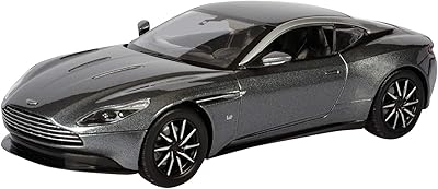 Voiture moulée sous pression motormax aston martin db11 à l'échelle 1:24 (argent métallique)