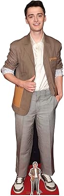 Star cutts cs1018 noah schnapp carton avec petit costume marron