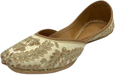 Chaussures punjabi jutti pour femmes ethniques crème or chaussures de mariage mojari sandales