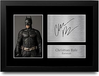 Hwc trading fr christian bale cadeau signé encadré a4 batman signature print batman