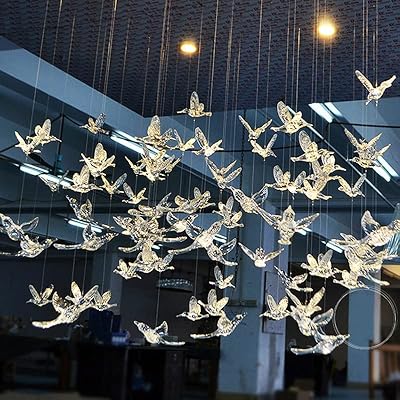 Ornement de plafond jafest en forme d'oiseau volant avec arbre de noël. Diaytar : Votre destination shopping préférée au Sénégal