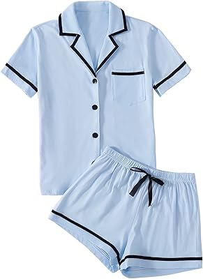 Ensemble pyjama en coton pour femme composé d'une chemise boutonnée à manches courtes