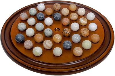Un jeu de société solitaire original fabriqué à la main en finition bois