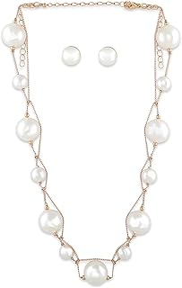 Un collier élégant au style moderne, parsemé de perles de zaveri, de couleur
