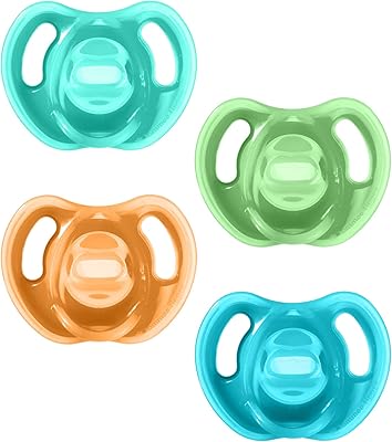 Sucette en silicone ultra légère tommee tippee conception symétrique monobloc