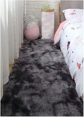 Tapis décoratif d'intérieur de luxe en fourrure douce et moelleuse pour chambre à coucher 100 x 160 cm (gris foncé). Diaytar : La plateforme qui démocratise le shopping en ligne au Sénégal