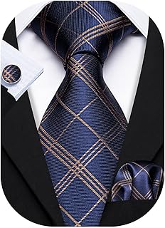 Cravates de fête. ensemble cravate en soie imprimée barry wang avec mouchoir et boutons de manchette. Diaytar : Le discount nouvelle génération au Sénégal