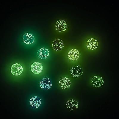 Billes de verre pour enfants qui brillent dans le noir 1
