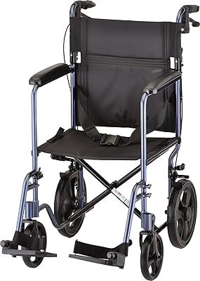 Chaise de transport légère nova medical products avec freins à main verrouillables