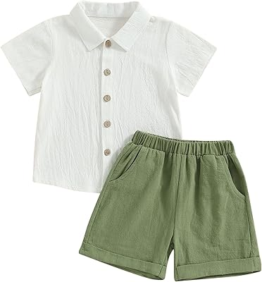 Un ensemble de vêtements d'été deux pièces en coton et lin à manches