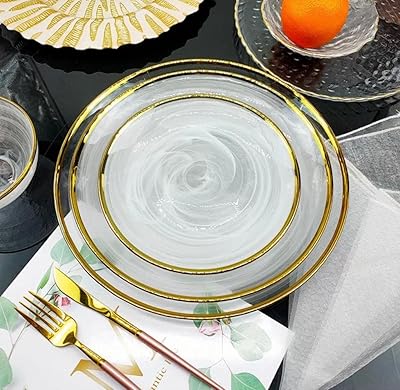 Un luxueux ensemble de plats en verre de madogallery dxb composé de 3