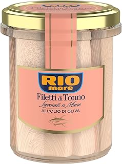 Filets de thon rio mare assaisonnés à la main dans un pot d'huile