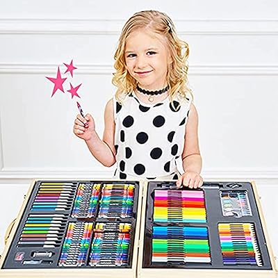 Un ensemble de dessin et de coloriage de luxe pour enfants composé