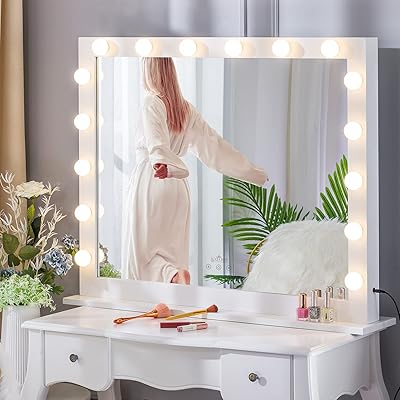 Miroir de courtoisie de luxe avec lumières de maquillage, grands miroirs éclairés hollywood