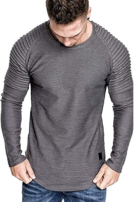 Un manteau pull à manches longues pour homme en hiver et en automne