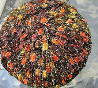 Fil à échelle métallique knitting fever dazzle couleur 16 marron, or, rouille