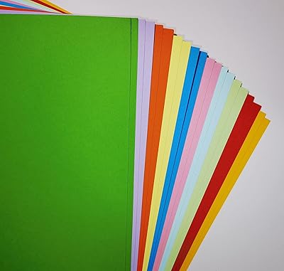 Papier artisanal multicolore pour le dessin et le bricolage