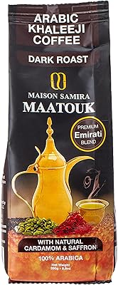 Café arabica torréfié foncé à l'arôme riche et intense à la cardamome