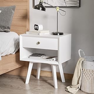 Table d'appoint en bois blanc du milieu du siècle de 24 pouces