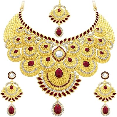 Un élégant collier issu des parures de bijoux de mariage sukhi pour femme