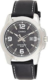 Un ensemble de montres pour les deux sexes de "casio" avec un cadran