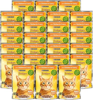 Nourriture humide pour chats purina friskies avec morceaux de poulet dans un bouillon